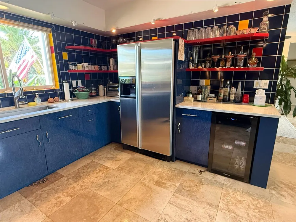 5541 CAPE AQUA DRIVE Sarasota, FL 34242