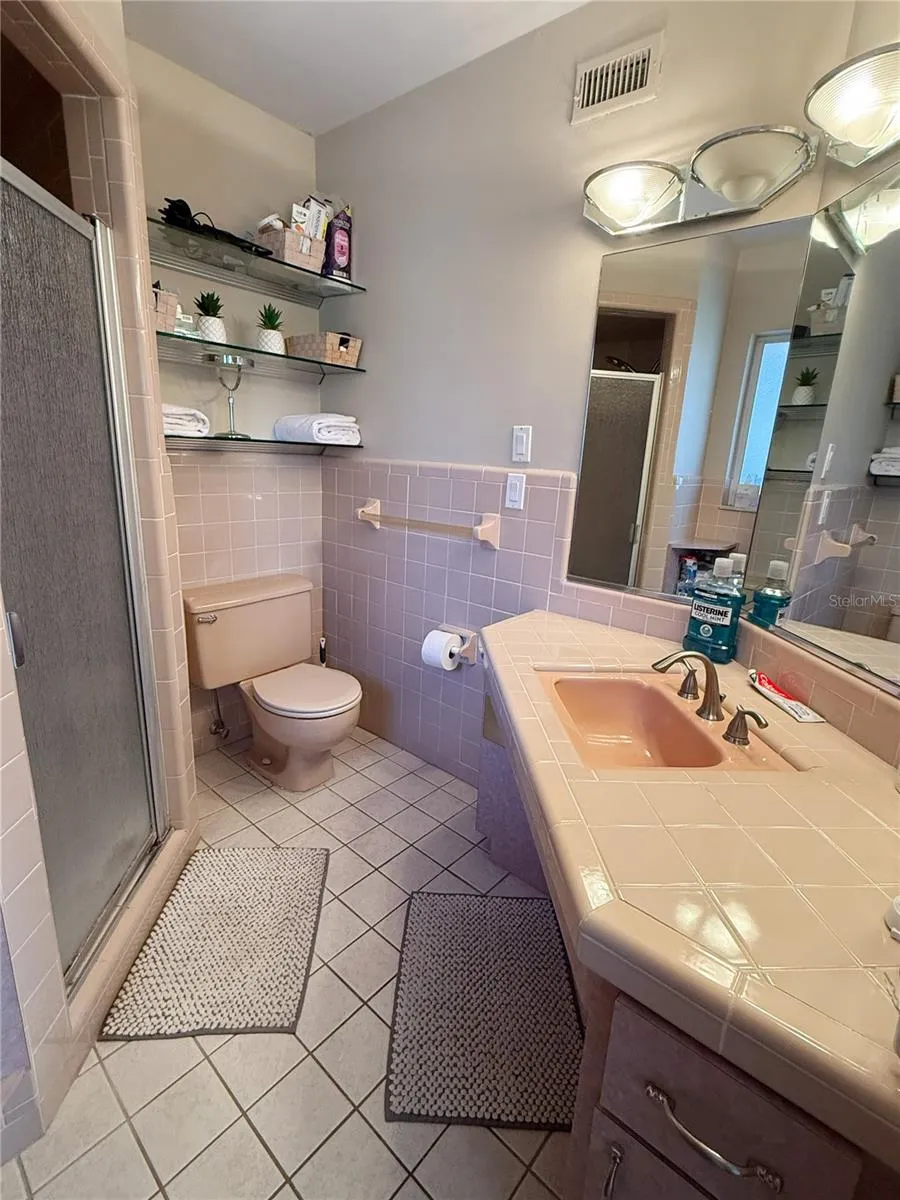 5541 CAPE AQUA DRIVE Sarasota, FL 34242