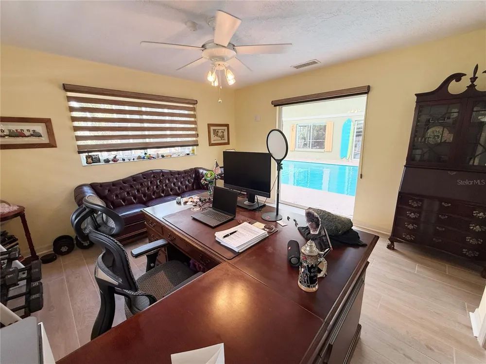 5541 CAPE AQUA DRIVE Sarasota, FL 34242