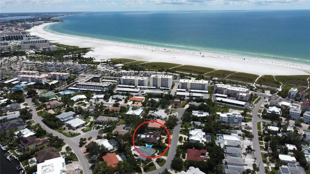 5541 CAPE AQUA DRIVE Sarasota, FL 34242