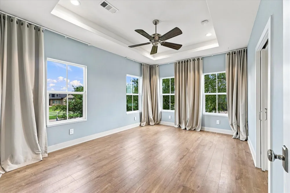 11718 W Border Oak Drive Magnolia, TX 77354
