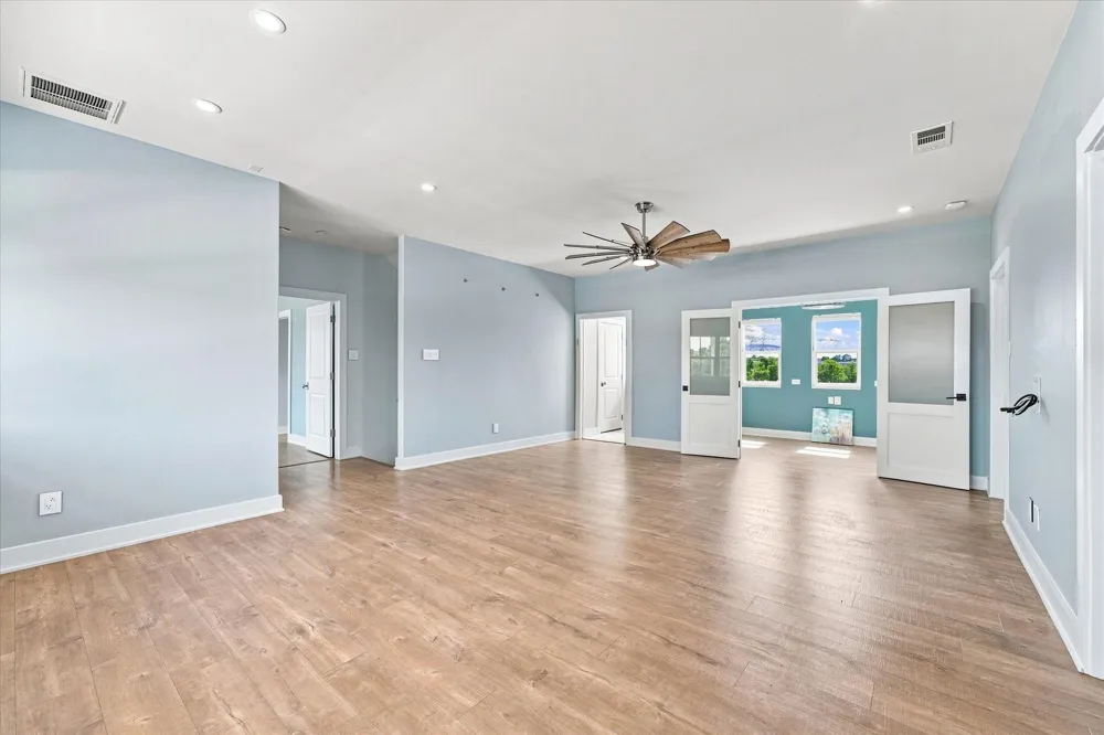 11718 W Border Oak Drive Magnolia, TX 77354