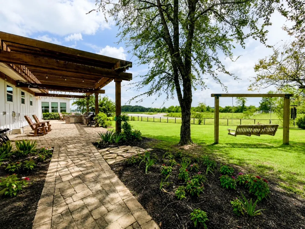 11718 W Border Oak Drive Magnolia, TX 77354