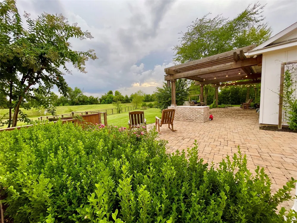 11718 W Border Oak Drive Magnolia, TX 77354