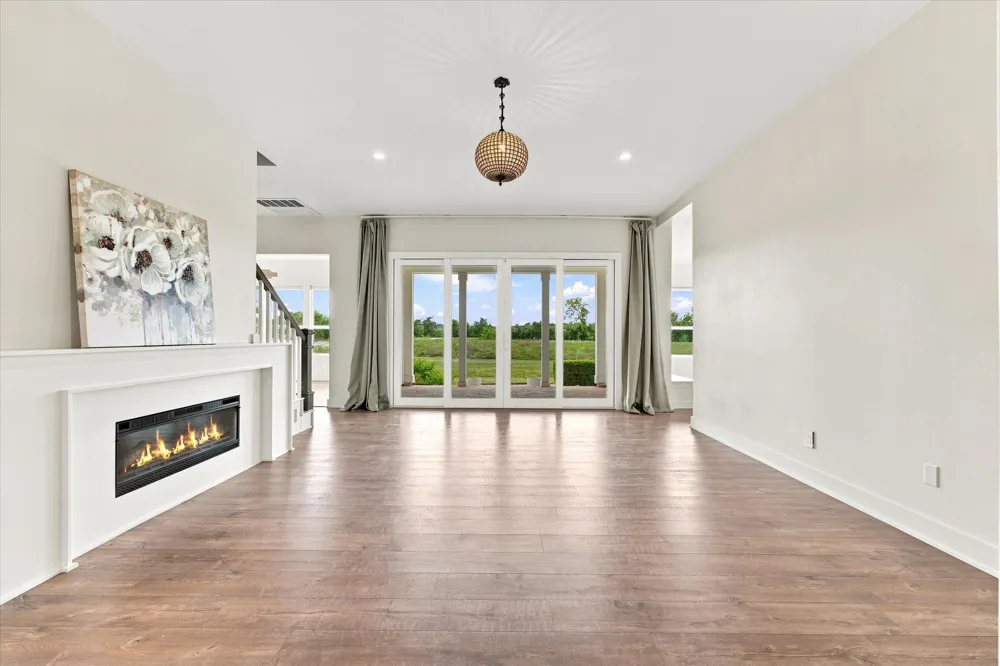 11718 W Border Oak Drive Magnolia, TX 77354