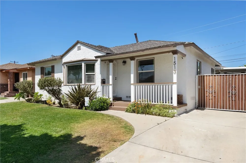 1513 W 138TH Compton, CA 90222