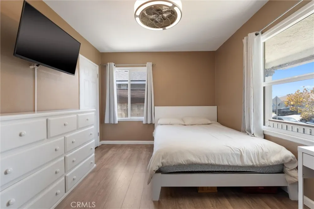 1513 W 138TH Compton, CA 90222