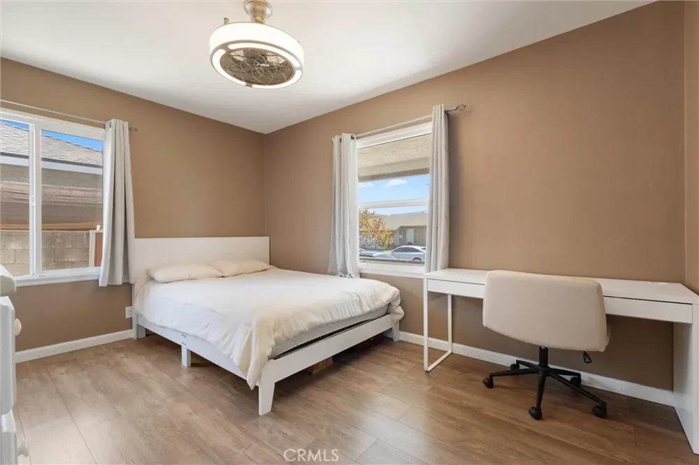 1513 W 138TH Compton, CA 90222