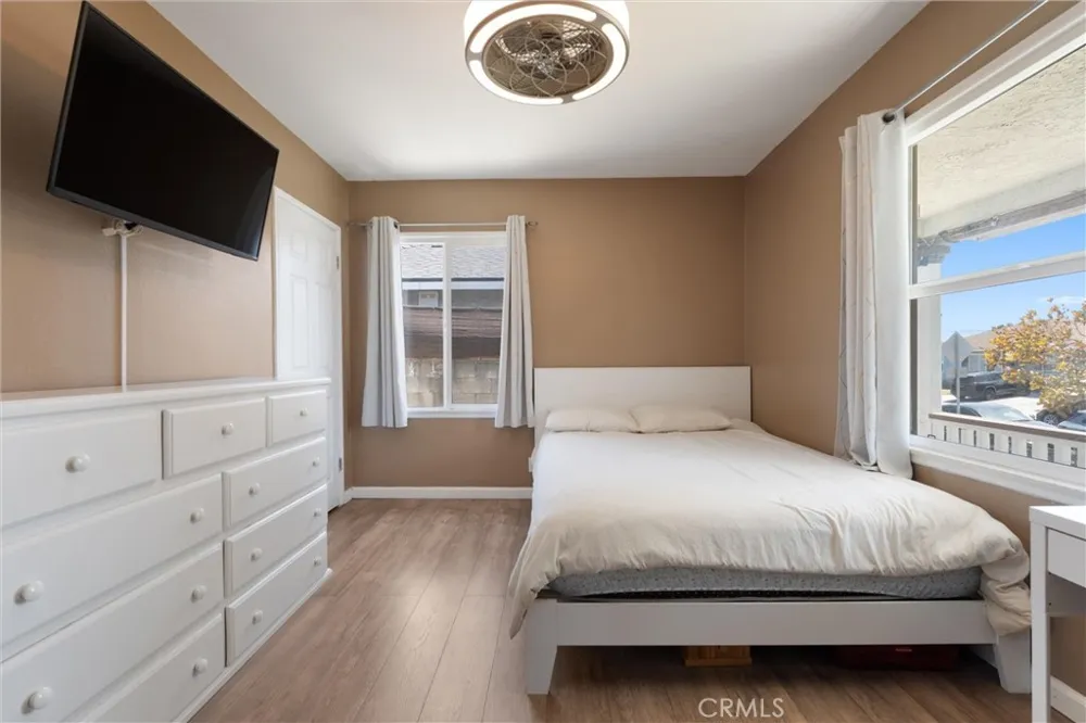 1513 W 138TH Compton, CA 90222