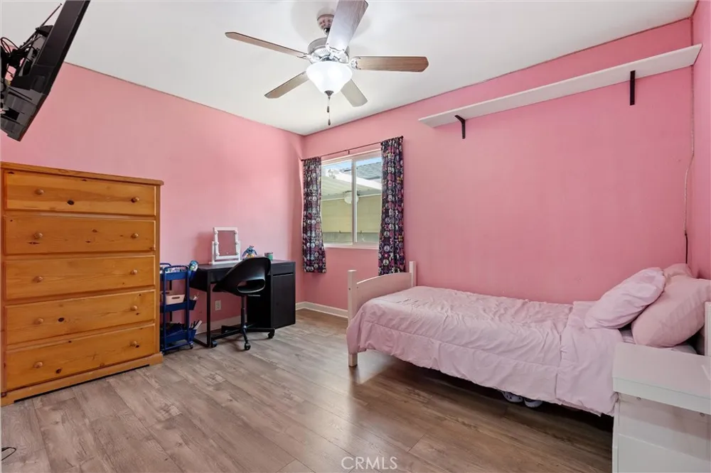 1513 W 138TH Compton, CA 90222