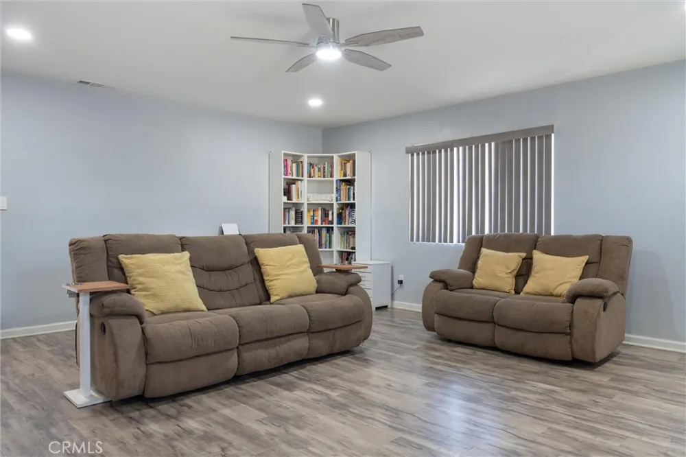 1513 W 138TH Compton, CA 90222