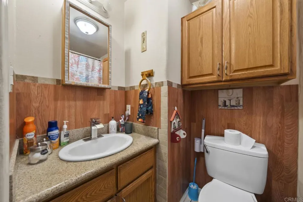 10520 California Avenue South Gate, CA 90280