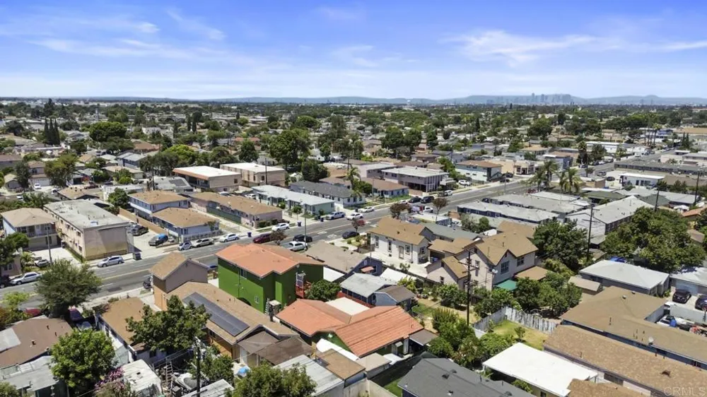 10520 California Avenue South Gate, CA 90280