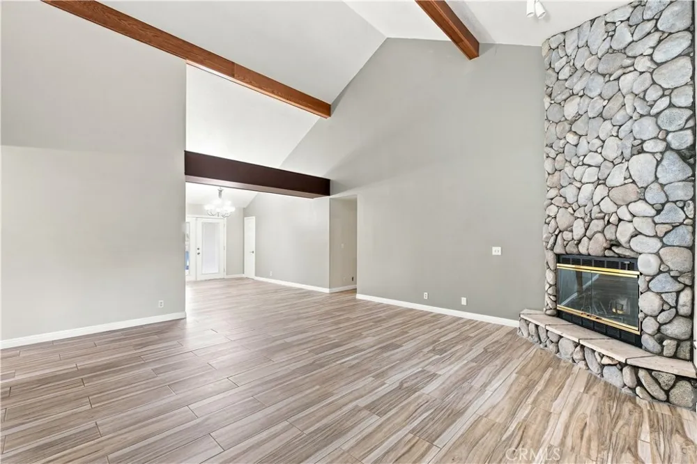 31302 Electric Nuevo, CA 92567