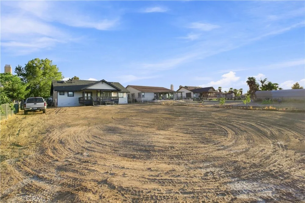 31302 Electric Nuevo, CA 92567