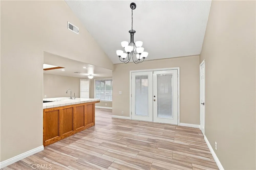 31302 Electric Nuevo, CA 92567
