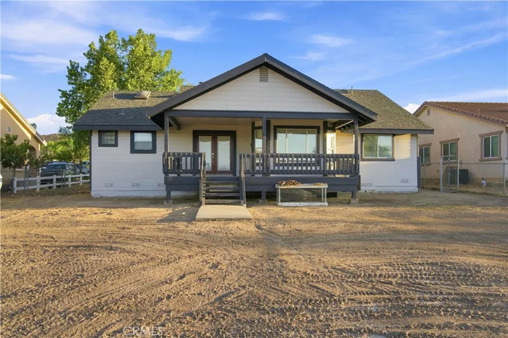31302 Electric Nuevo, CA 92567