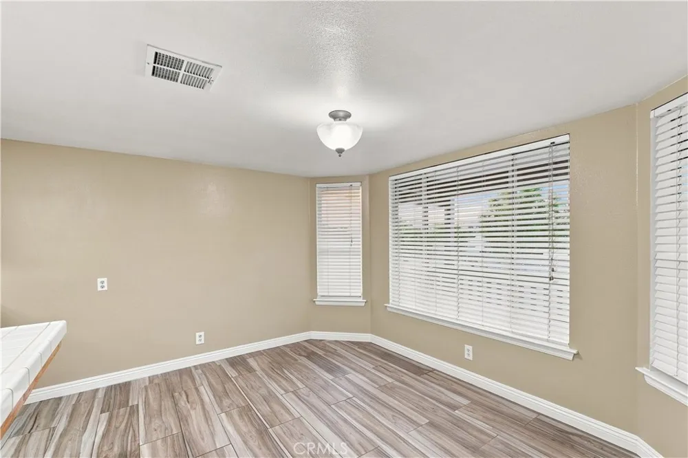 31302 Electric Nuevo, CA 92567