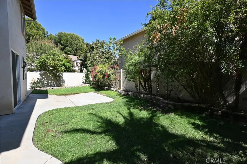 37 Amoret Irvine, CA 92602