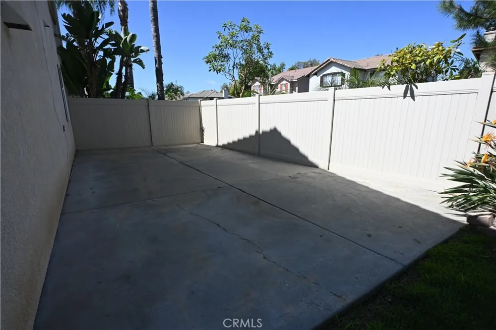 37 Amoret Irvine, CA 92602