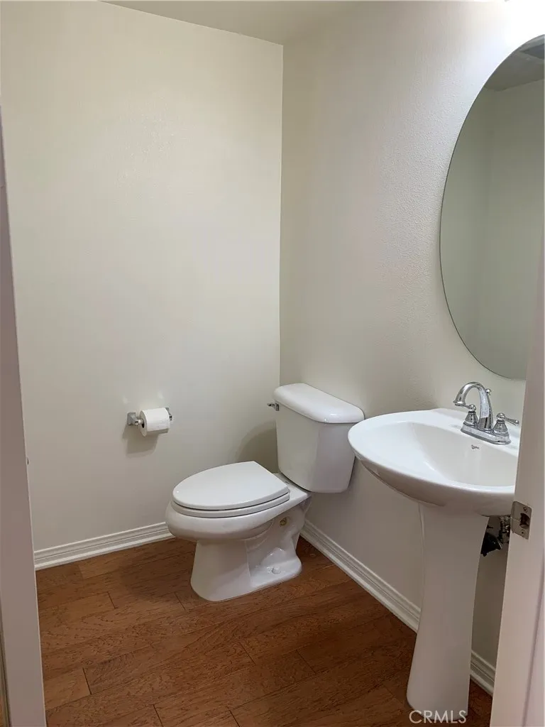 9301 Shirley Avenue #13 Northridge, CA 91324