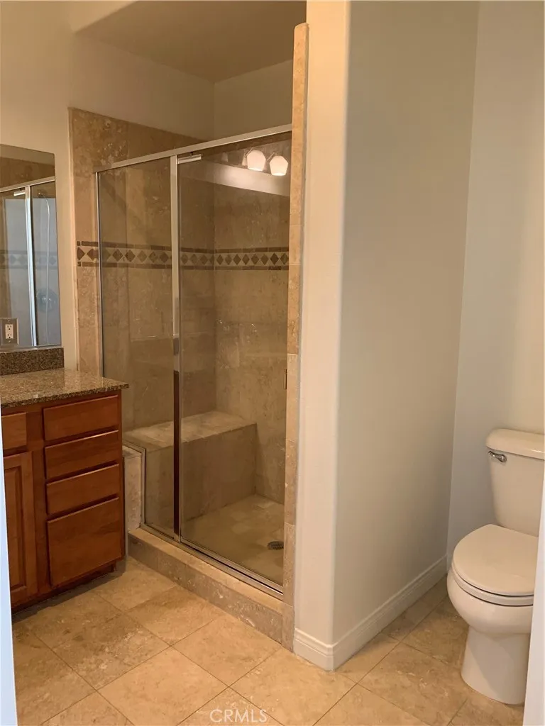 9301 Shirley Avenue #13 Northridge, CA 91324