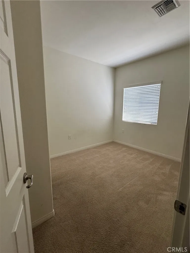 9301 Shirley Avenue #13 Northridge, CA 91324