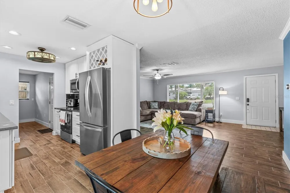 1707 HIBISCUS CIRCLE N Oldsmar, FL 34677