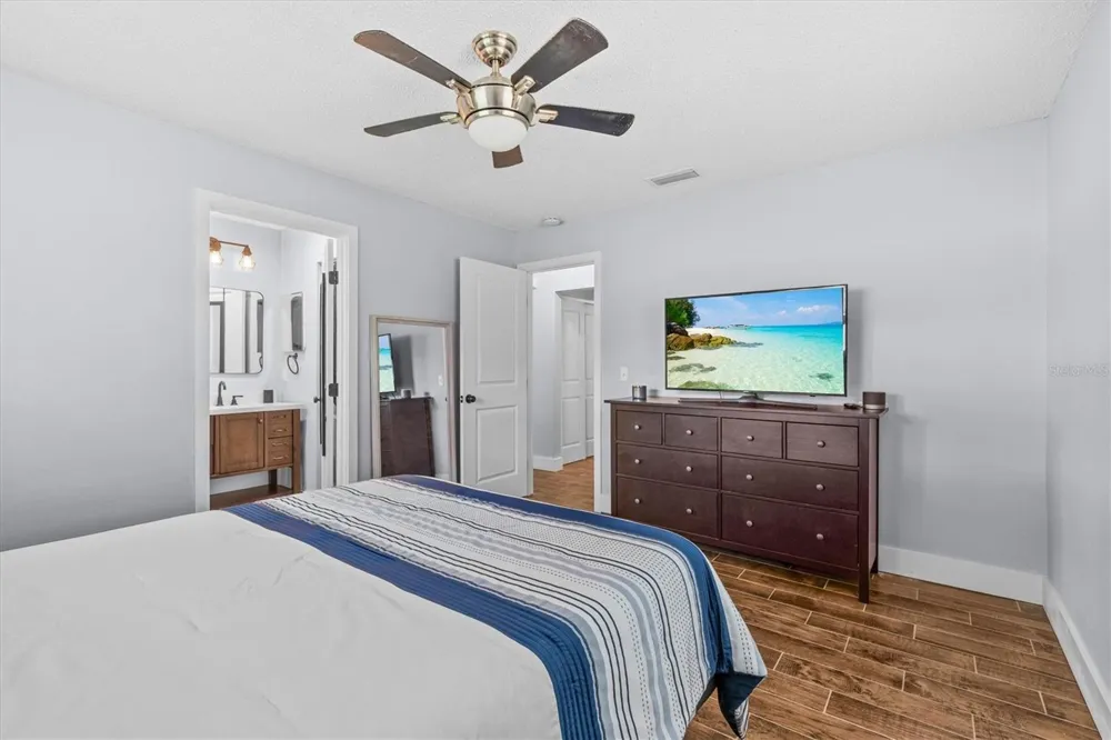 1707 HIBISCUS CIRCLE N Oldsmar, FL 34677