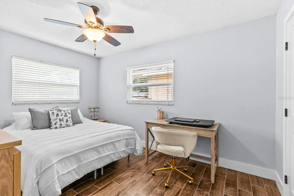 1707 HIBISCUS CIRCLE N Oldsmar, FL 34677