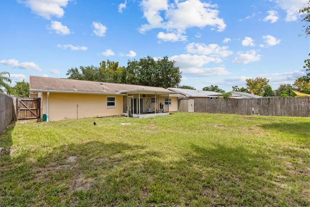 1707 HIBISCUS CIRCLE N Oldsmar, FL 34677