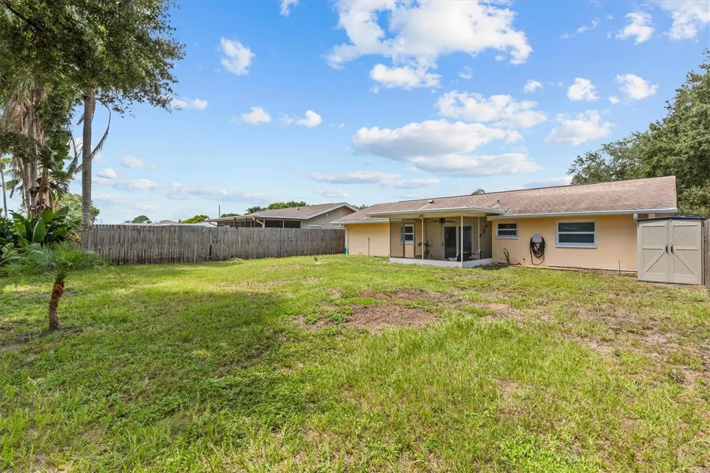 1707 HIBISCUS CIRCLE N Oldsmar, FL 34677