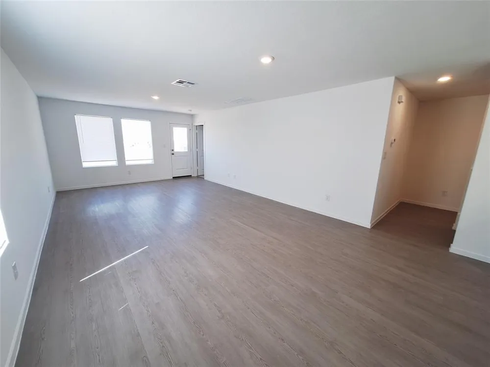 510 Firedance Court Hutto, TX 78634