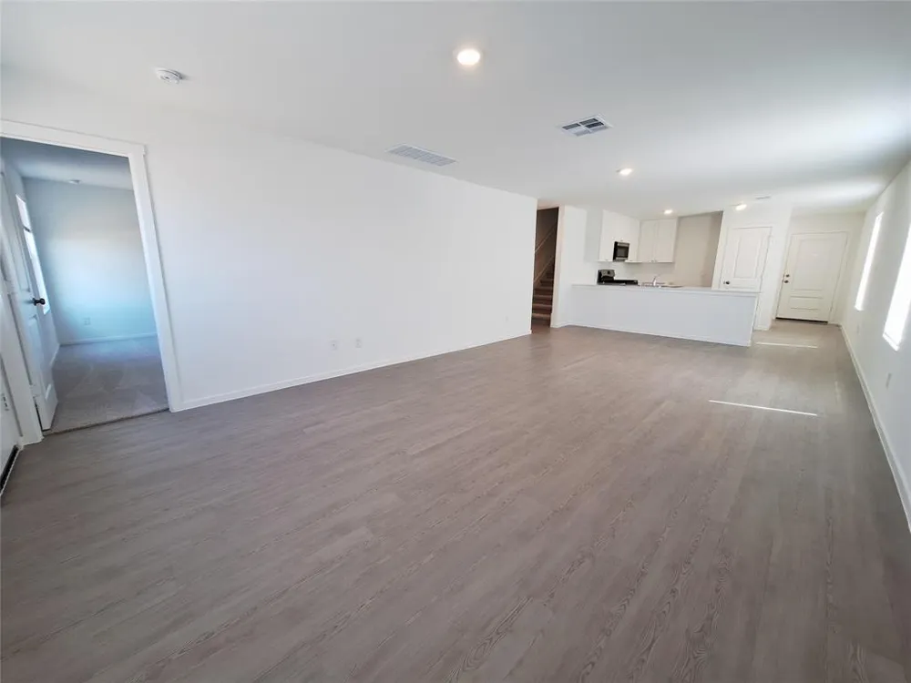 510 Firedance Court Hutto, TX 78634