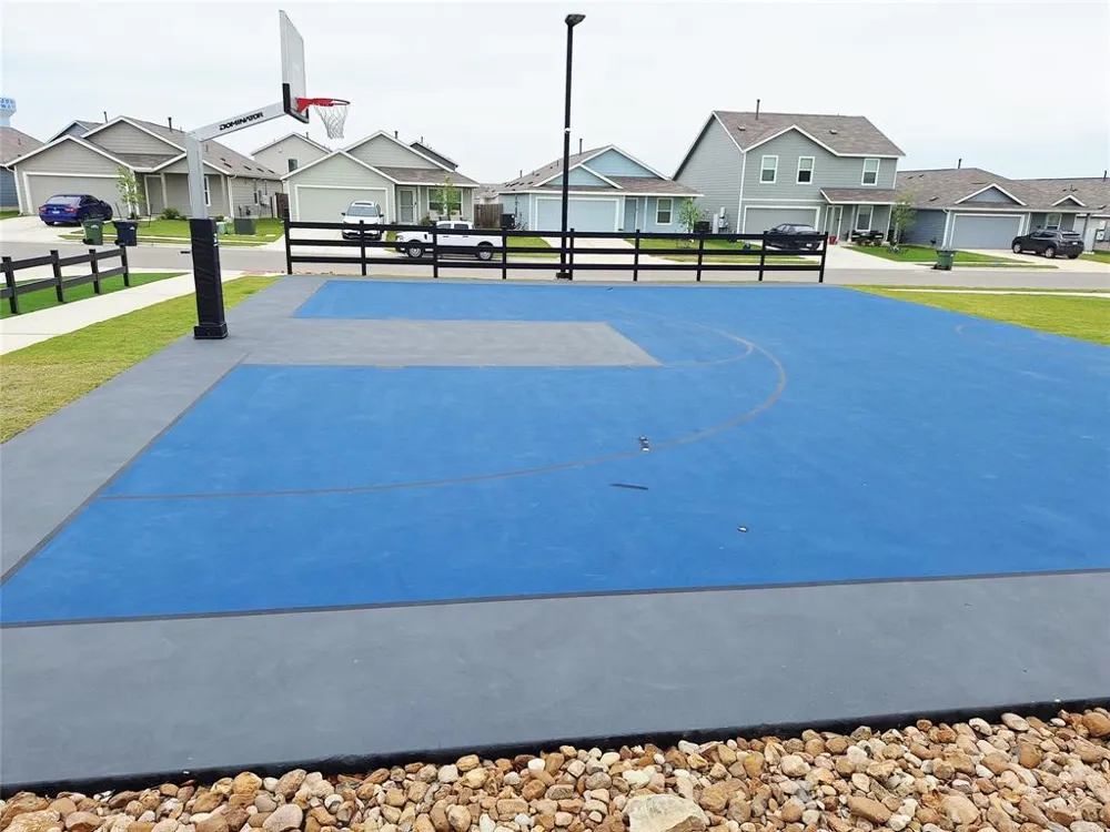 510 Firedance Court Hutto, TX 78634