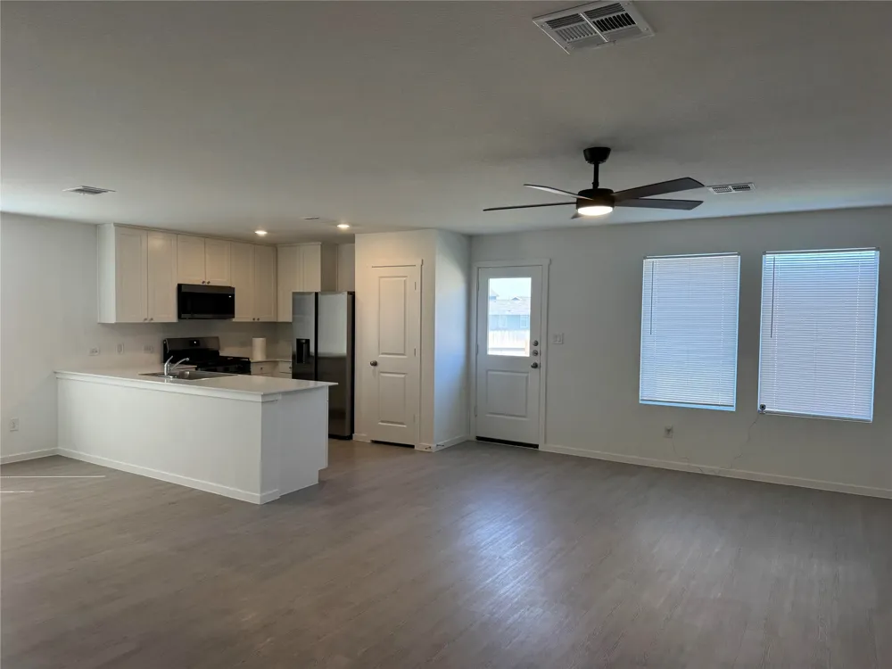 510 Firedance Court Hutto, TX 78634