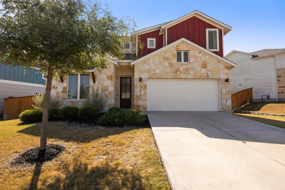 11012 American Mustang Loop Manor, TX 78653