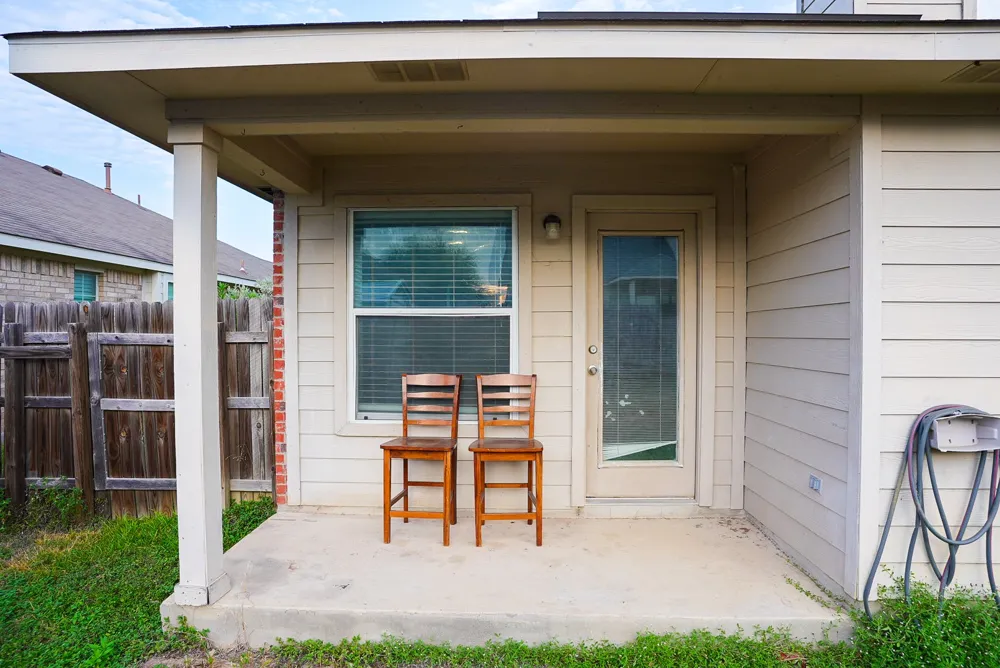 149 Firwood Kyle, TX 78640