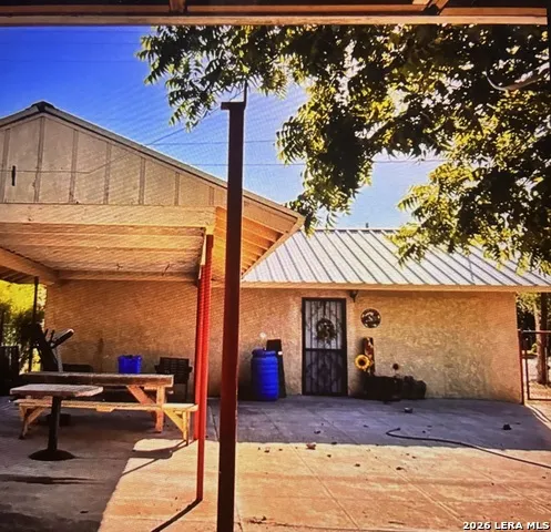 19977 Highway 277 Quemado, TX 78877