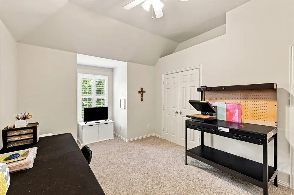 1565 Flying Jib Drive Azle, TX 76020