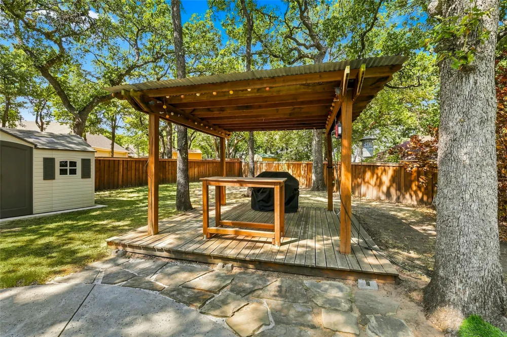 1565 Flying Jib Drive Azle, TX 76020
