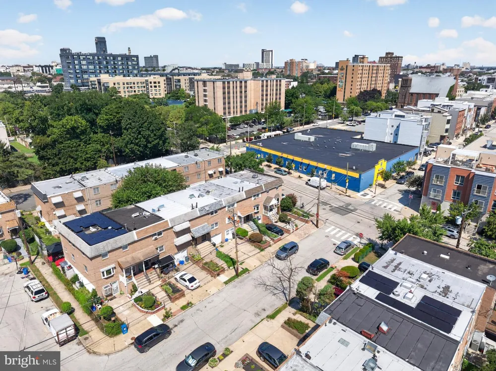 866 MARSHALL STREET Philadelphia, PA 19123