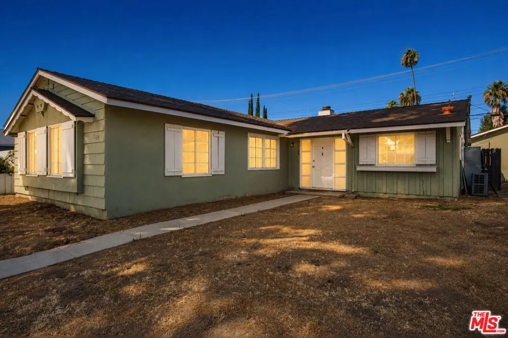 7139 Fallbrook Avenue West Hills, CA 91307