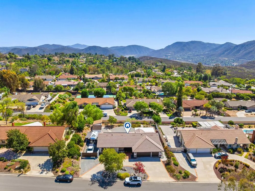 1537 Winsome Escondido, CA 92029