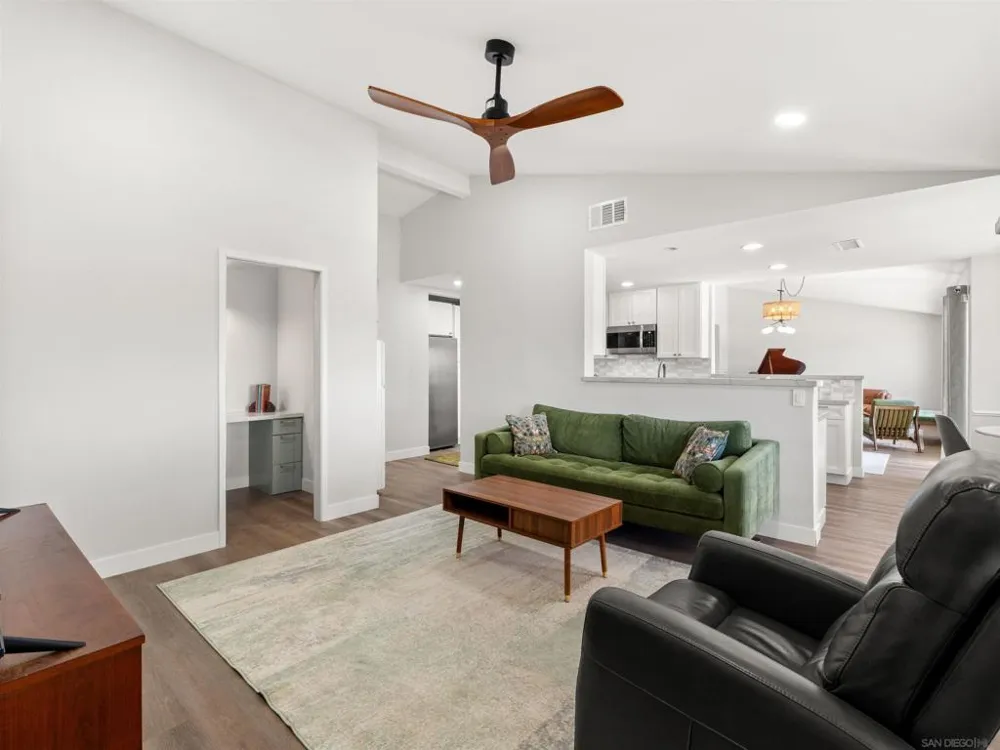 1537 Winsome Escondido, CA 92029