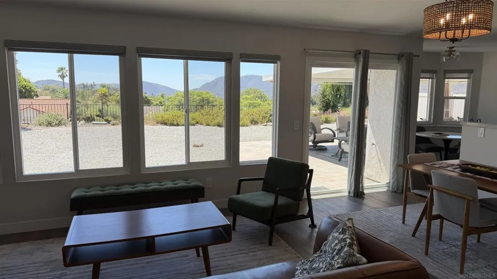 1537 Winsome Escondido, CA 92029