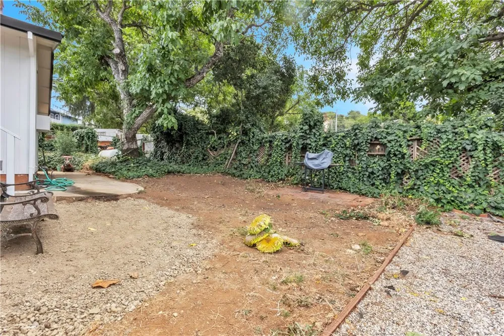 2819 Marina View Kelseyville, CA 95451
