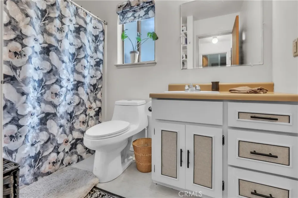 2819 Marina View Kelseyville, CA 95451