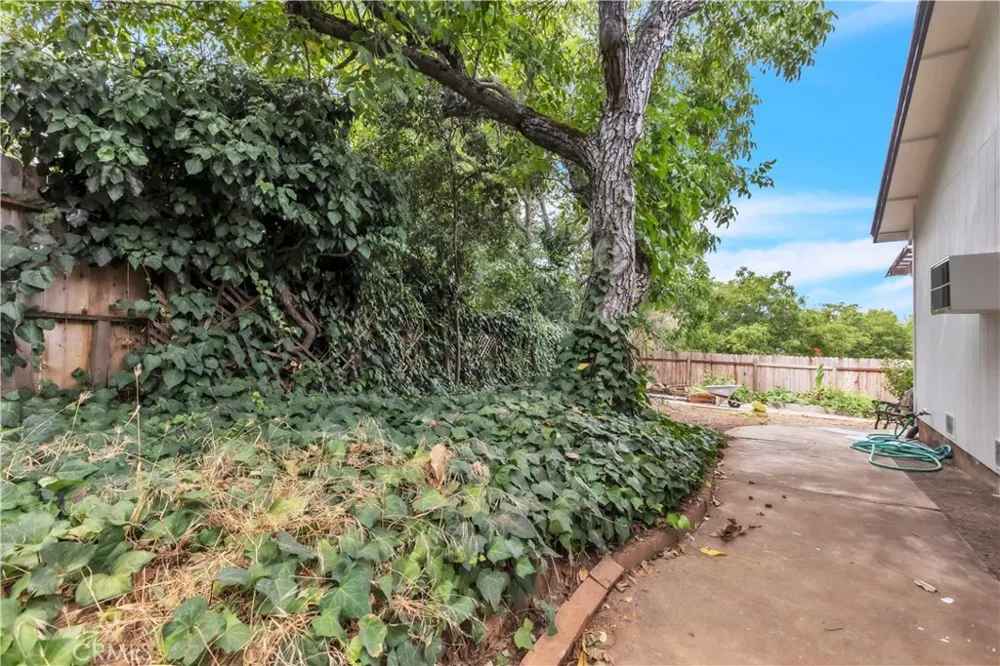 2819 Marina View Kelseyville, CA 95451