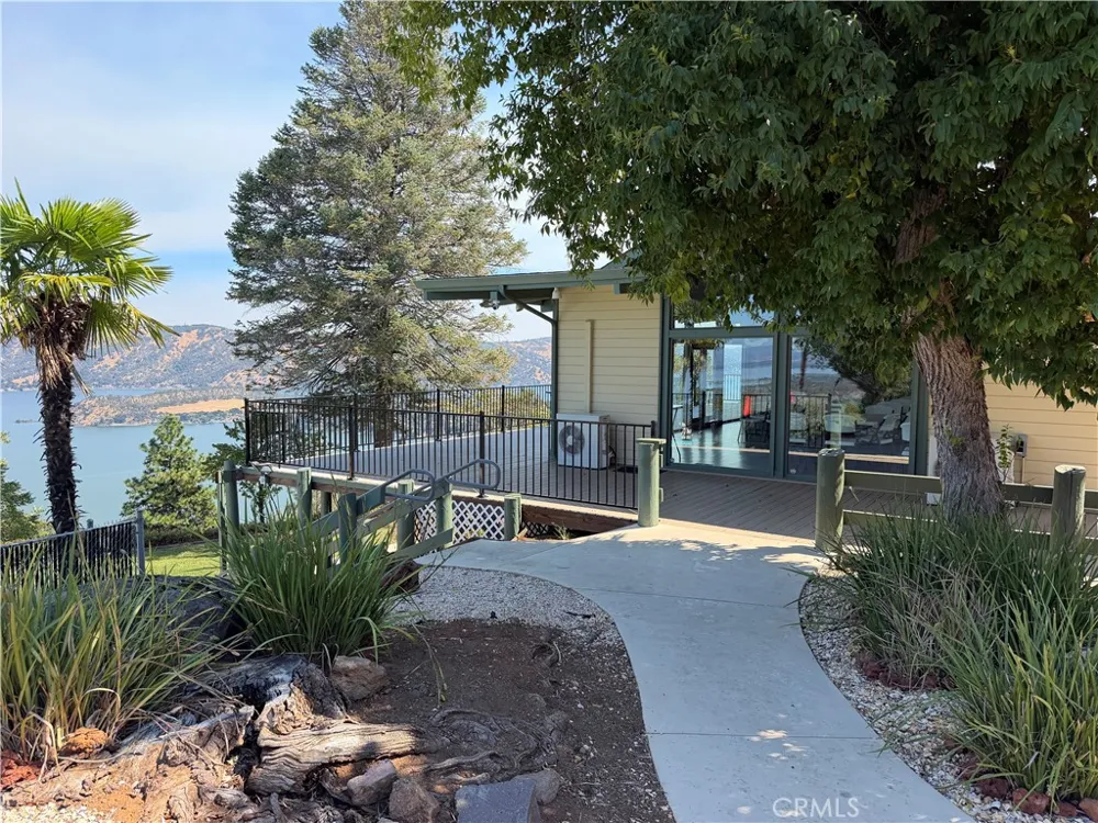 2819 Marina View Kelseyville, CA 95451